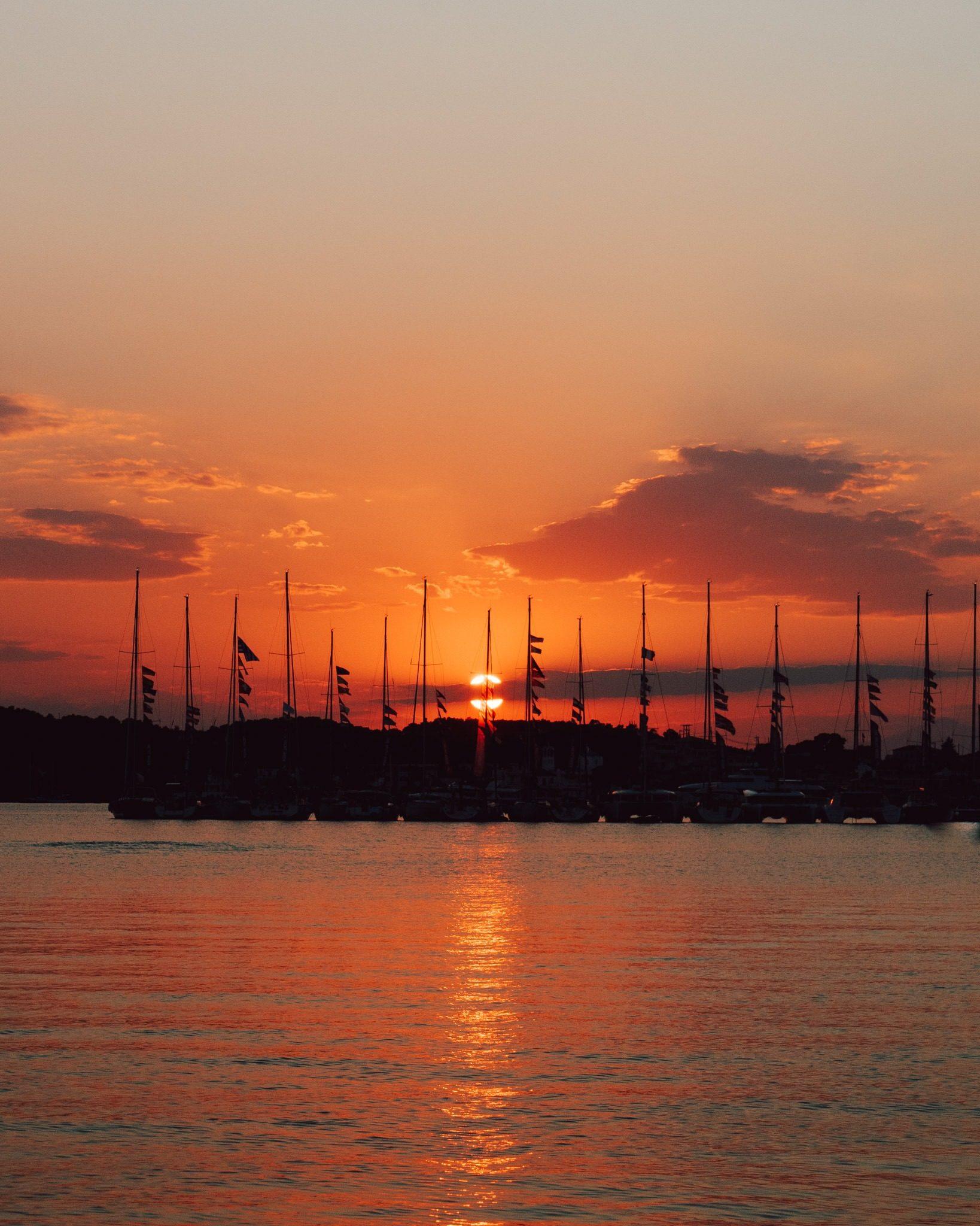 Around the World in 20 Sunsets
