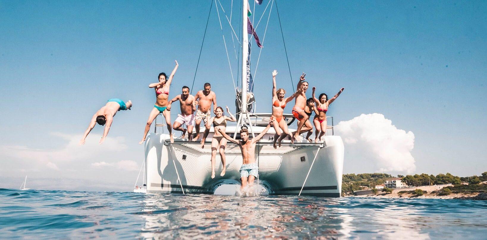 How to book Yacht Week
