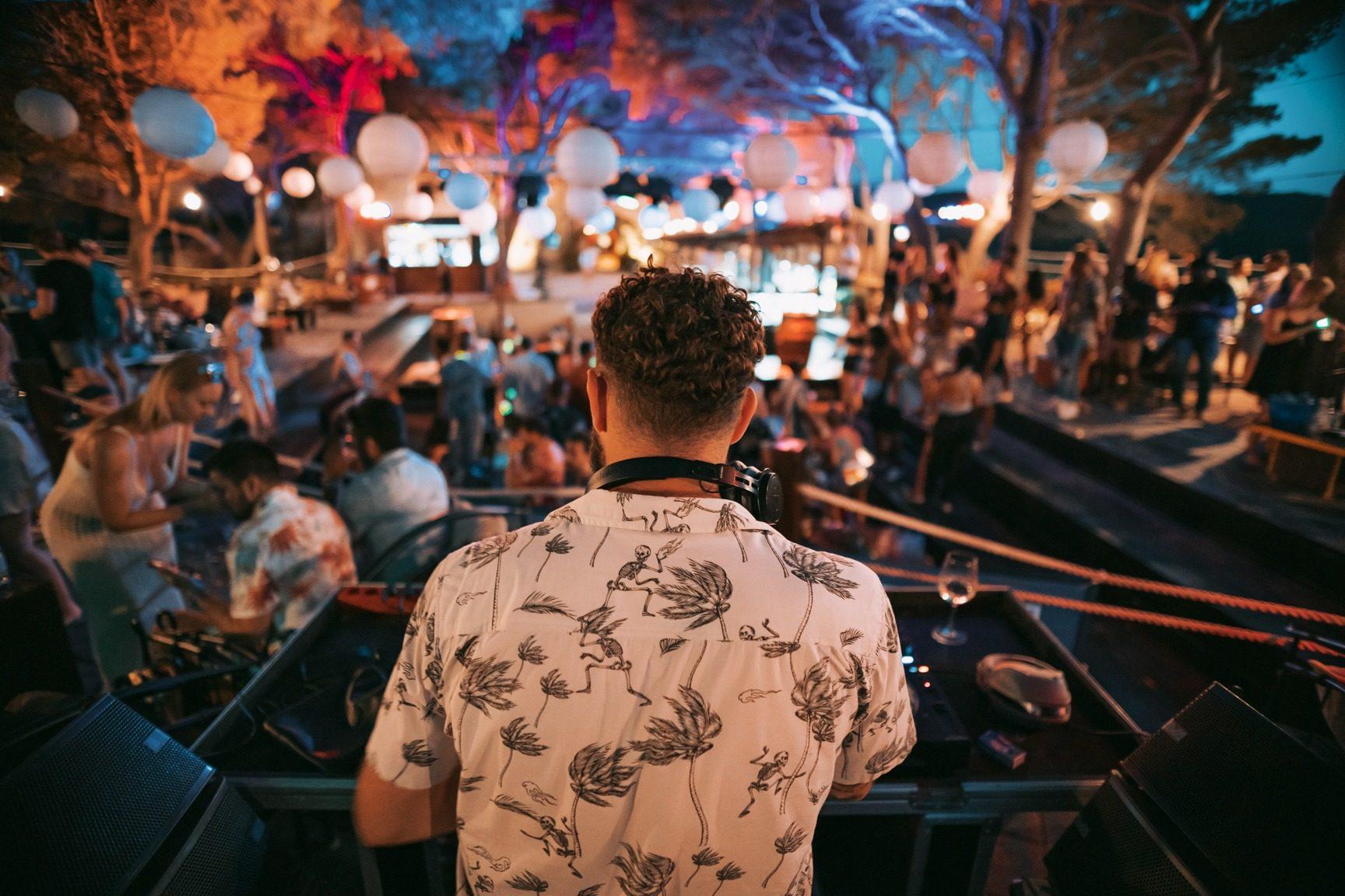 Music Soundtracks of the Yacht Week
