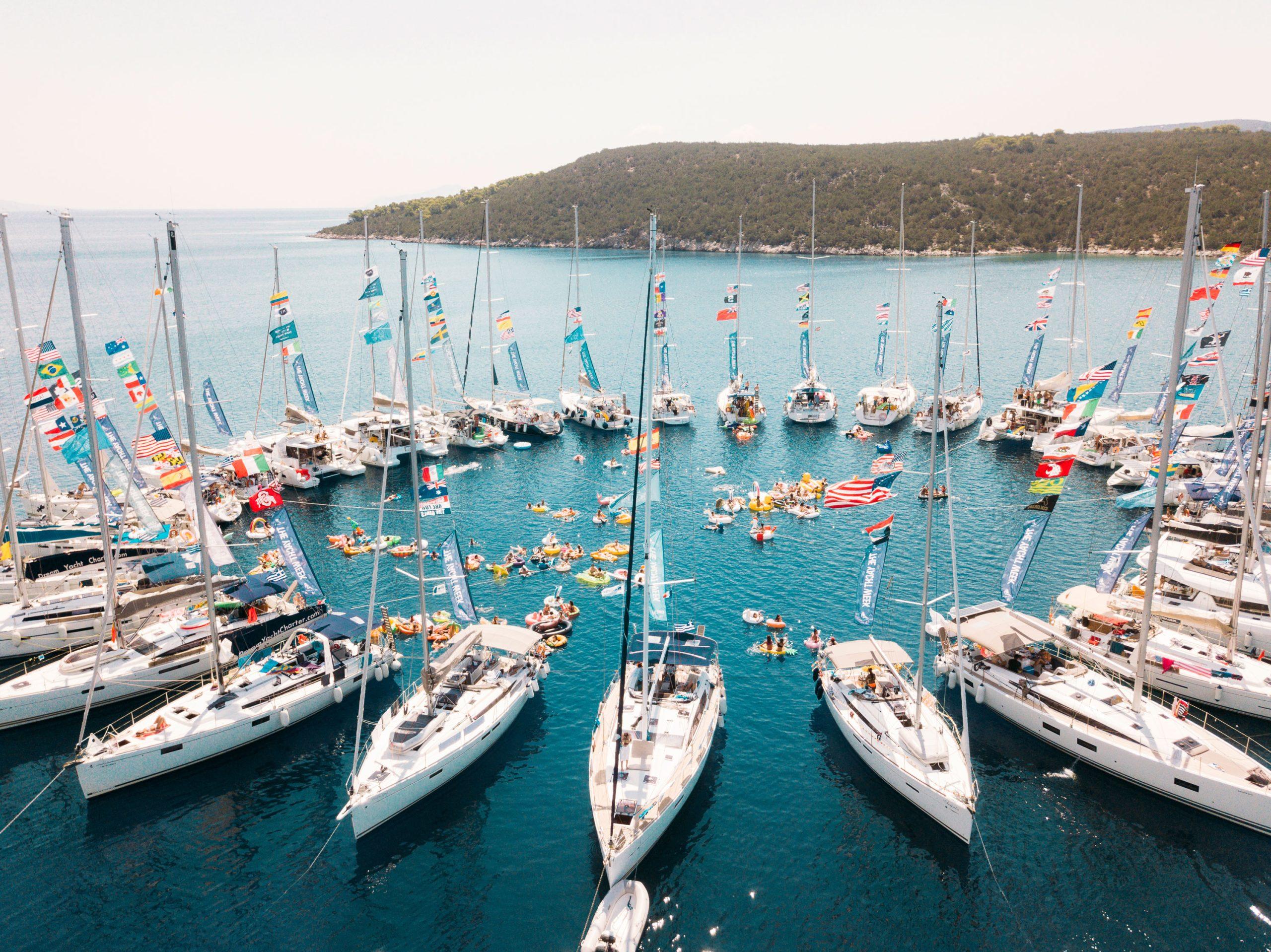 Yacht Week Circle Raft